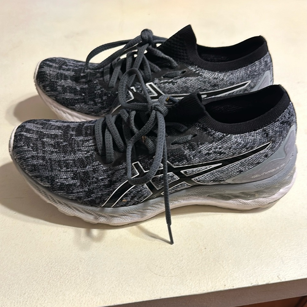 Black and gray ASICS gel nimbus 23